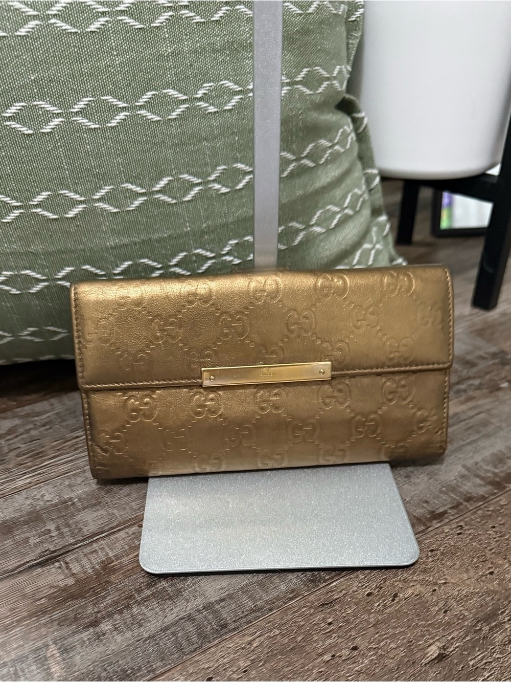 Gucci Guccissima metallic gold leather flap continental wallet